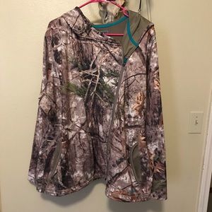 Women’s Camo Jacket